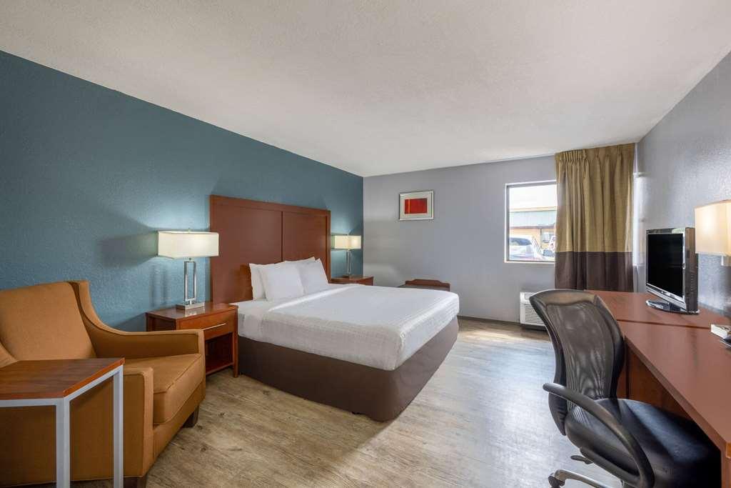 Travelodge By Wyndham Brooklyn Center Zimmer foto