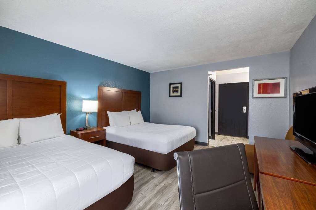 Travelodge By Wyndham Brooklyn Center Zimmer foto